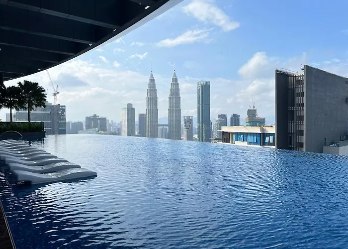 Eaton Service Apartment Klcc
